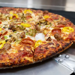 a close up of a pizza