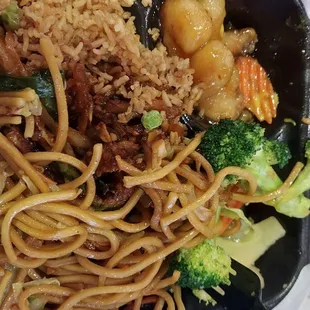 Old sticky wet rice. Soggy shrimp. Salty meat. Gross.