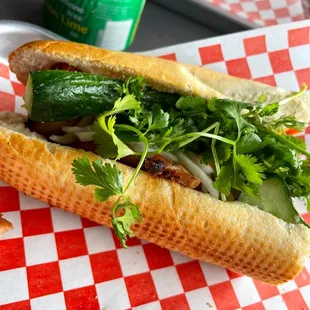 Chicken Banh Mi