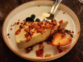 Square Bistro