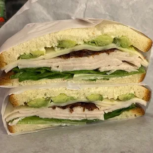 Whole California Sandwich (no tomato)