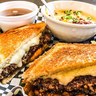 Had a great meetingand a great lunch at Pickles in Moore