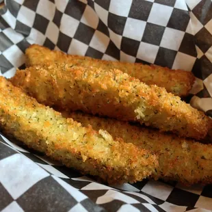 Fried pickle spears. Delicious!