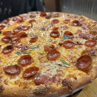 Thin Pizza with pepperoni