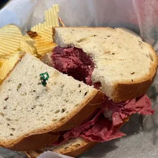 Corned Beef on rye - HOT! As advertised in menu - not lukewarm or cold. Yay!