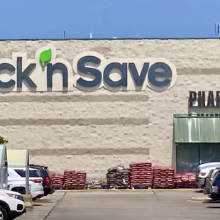 pick'n save pharmacy