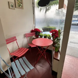 Inside corner seating