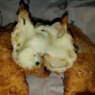 10 - Shrimp with Catupiry and Leek Empanada