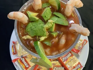 Tacos y Mariscos El Pueblo