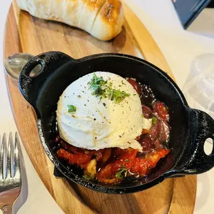 Warm goat cheese fondue