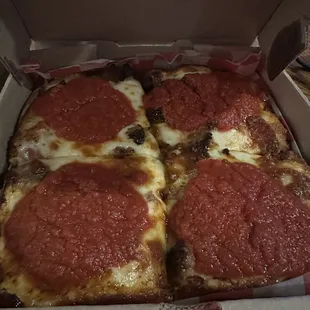 Pepperoni x Bacon w/extra cheese