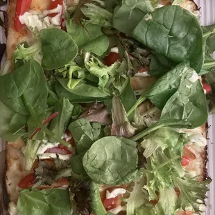 BLT with veggie protein: like a salad and a pizza had a baby. The perfect amount of sauce to feel healthy and satisfied.