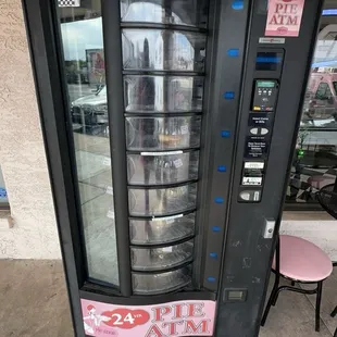 Pie vending machine