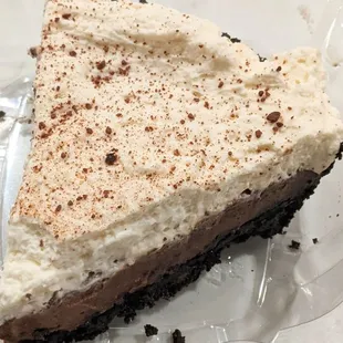 Chocolate cream slice