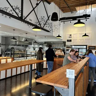 Standing table and counter top seating