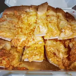 BUFFALO CHICKEN BREAD STICKS