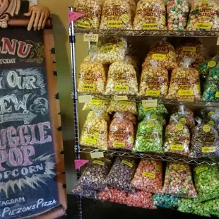 Juggie Pop Popcorn
Kettle cooked here @piezons
Check out our great new flavors!