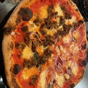 Half meatball half red onion pie yum!!