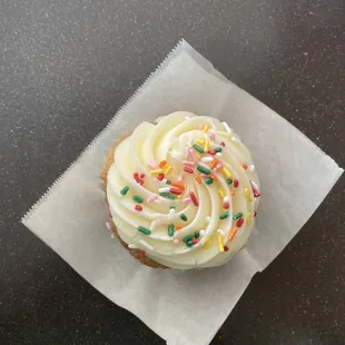 Birthday Cake Cupcake