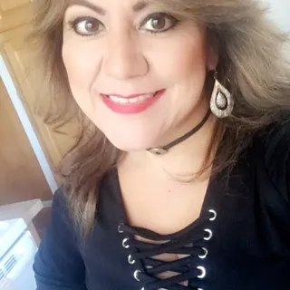 Laura Z.