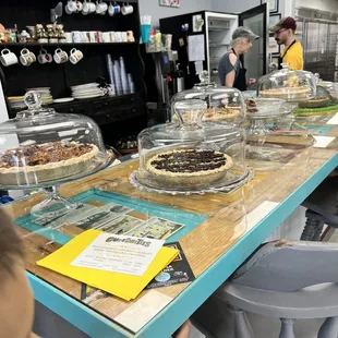 Pies that don't need to be cold