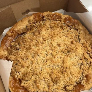 Apple crumble pie