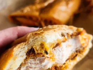 Sam's Italian Deli & Market