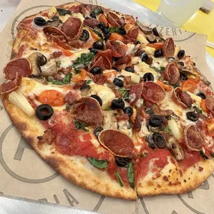 Personal Pizza with various toppings