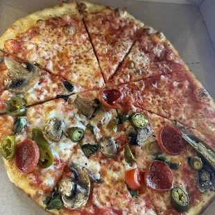 Half cheese Half Veg &amp; pepperoni