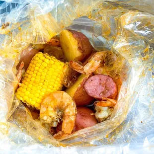 Shrimp Boil with Garlic Butter