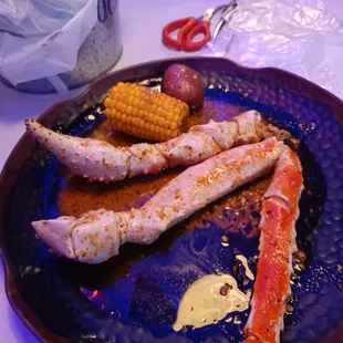 King crab legs. I was told two but received  1 1/2.