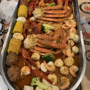 Pier 17 Cajun Seafood & Bar