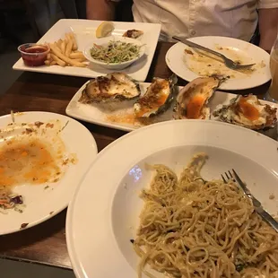 Garlic noodles, garlic fried oysters
