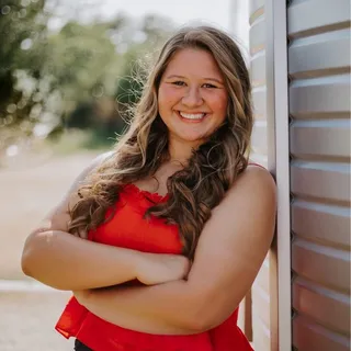 Kacie N.