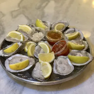 mussels, oysters, shellfish, food, oysters and mussels