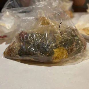 Blue crab and green mussels