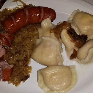 Grilled Smoked Polish Sausage (Kielbasa)