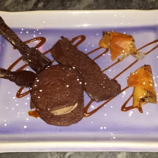 For dessert: forks and spoons made of chocolate...