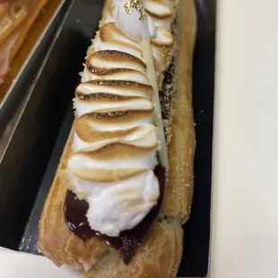 smores eclair