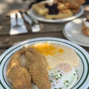 Fish &amp; Grits