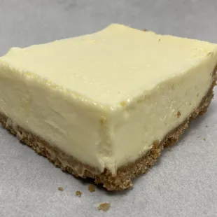 Triple cream vanilla cheesecake