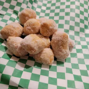 Zeppole