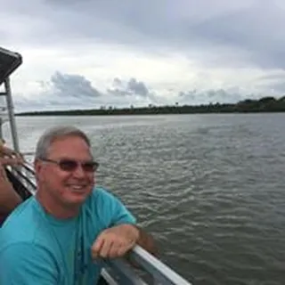 Darren F.