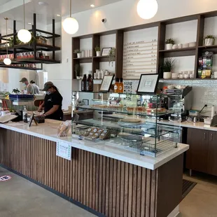 Clean, modern Italian aesthetic