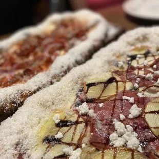 Apple , prosciutto, balsamic glacè