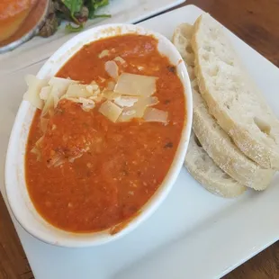 Tomato Basil Soup