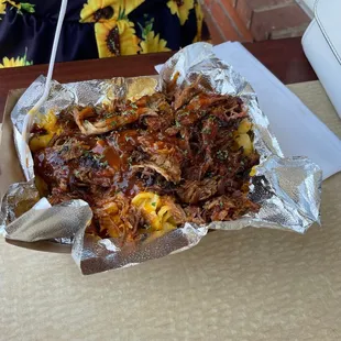 Mac &amp; cheese w/pulled pork