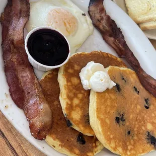 Blueberry pancakes and extra crispy bacon