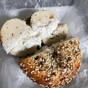 Everything bagel with tofu cream cheese