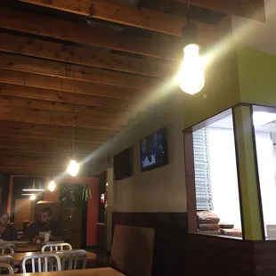 Don't know if this is on purpose but the light is so bright and in ur face!